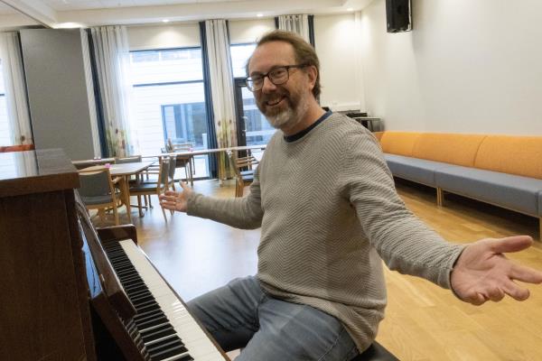 Lenkje til artikkel: Kom og syng med Tor Olav!